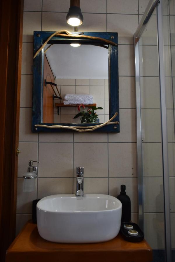 Blu Casa Del Mare Apartment Monemvasia Ngoại thất bức ảnh